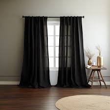 DHP Red Curtain