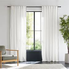 DHP Red Curtain